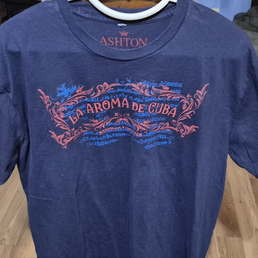Ashton La Aroma De Cuba Blue Graphic T-Shirt